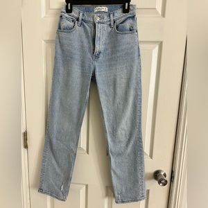 Abercrombie & Fitch The 90s straight ultra high rise jeans 26S